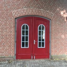 Restaurierte Trauerhallentür 7.2020 Restaurierte Trauerhallentür 7.2020